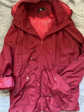Women's Burgundy Hooded Utility Jacket